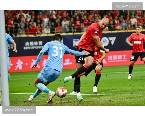 费利佩替补戴帽助蓉城开局领先 费利佩替补戴帽助蓉城开局领先